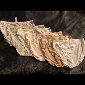 NWT High cut briefs VS tags attached 6 pair